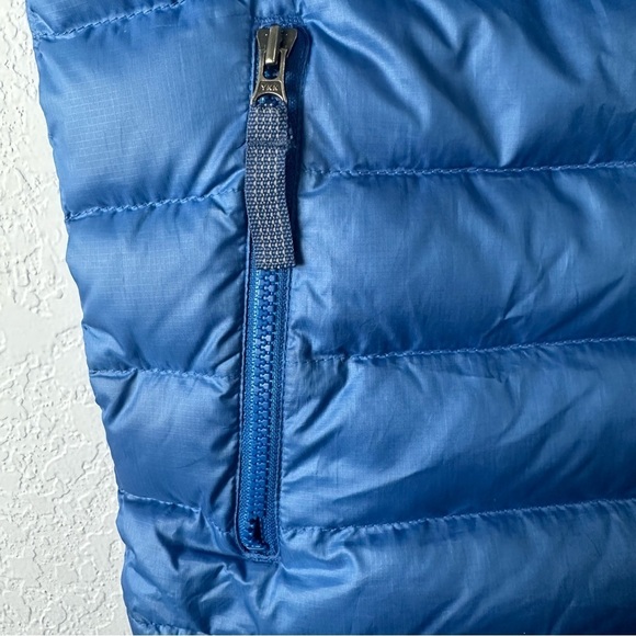 Patagonia Kids Blue Down Puffer Vest Size Large (12) - Picture 7 of 7